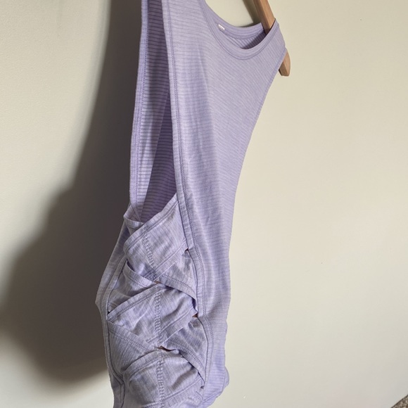 LULULEMON workout tank - Picture 3 of 5